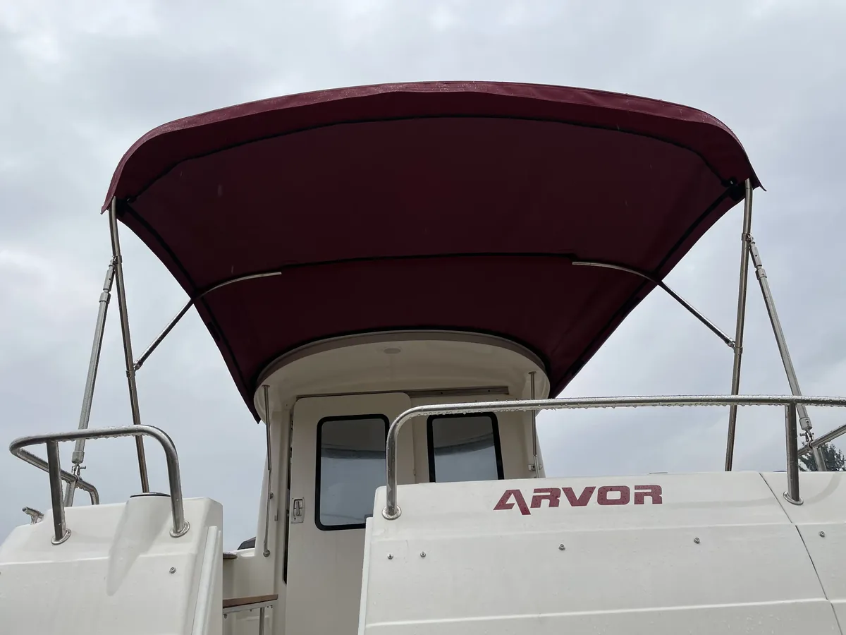 Arvor 230 — bimini #2