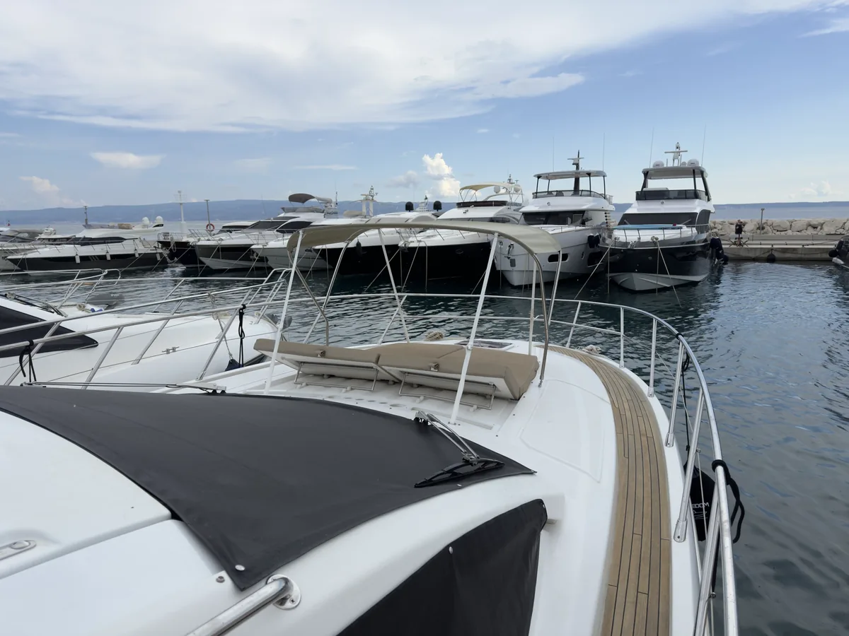 Azimut 50 — Bimini #13