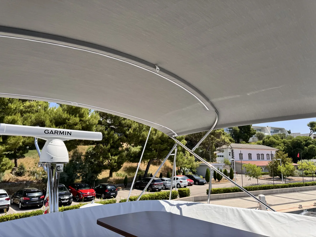 Azimut 53 — Bimini #18