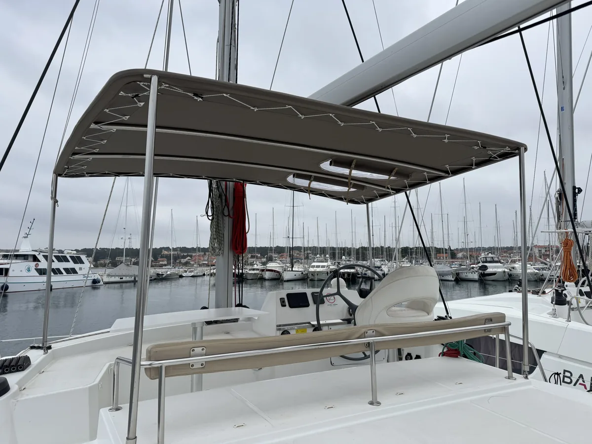 Bali 4.3 — bimini #1