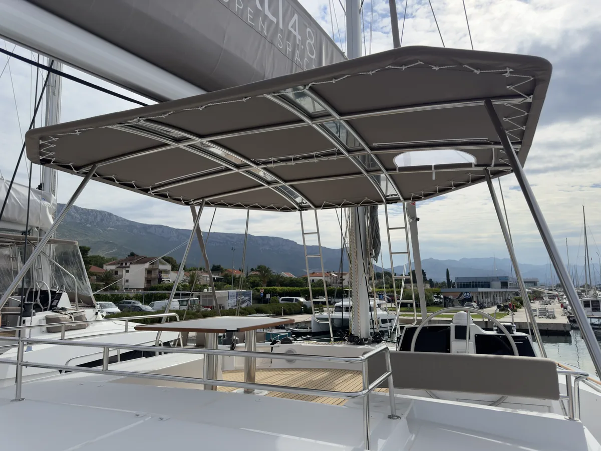 Bali 4.8 — Bimini #13