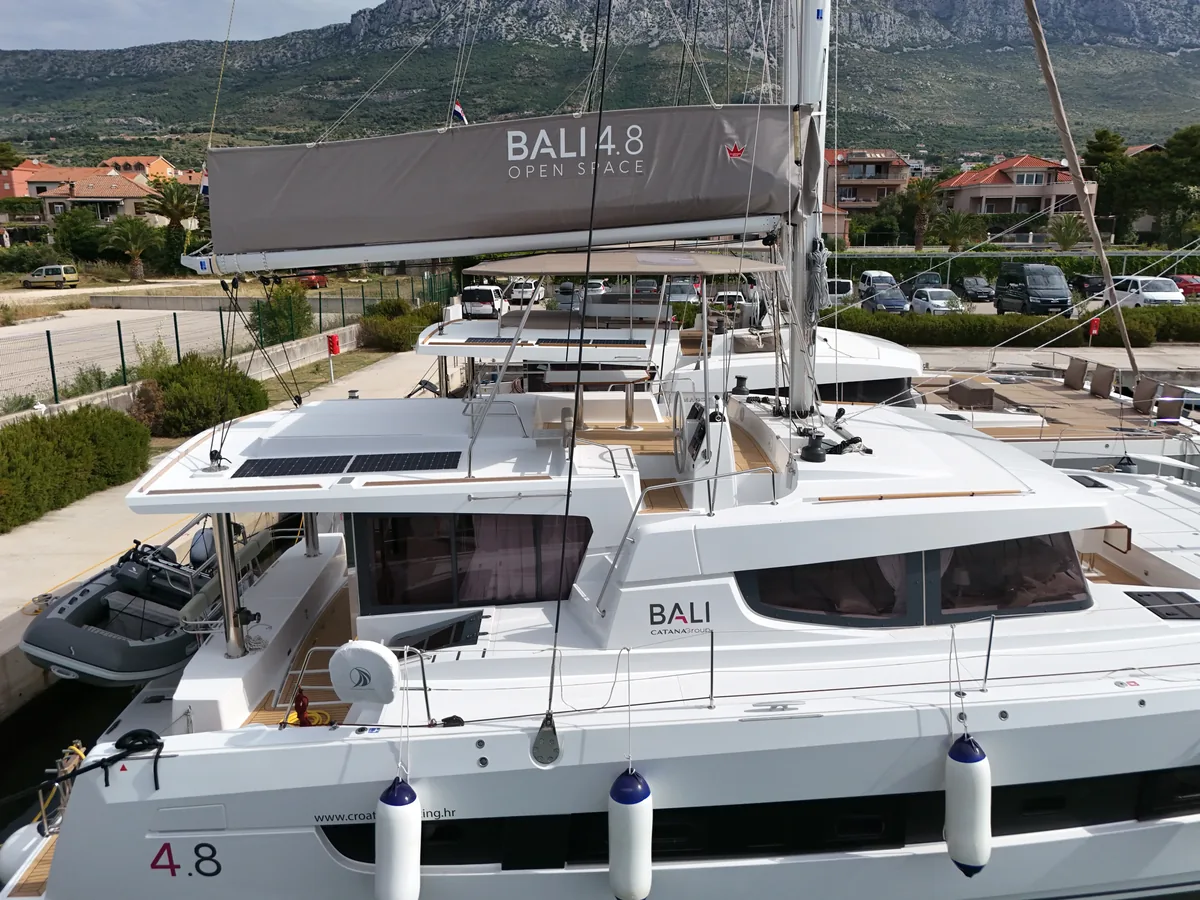 Bali 4.8 — Bimini #12