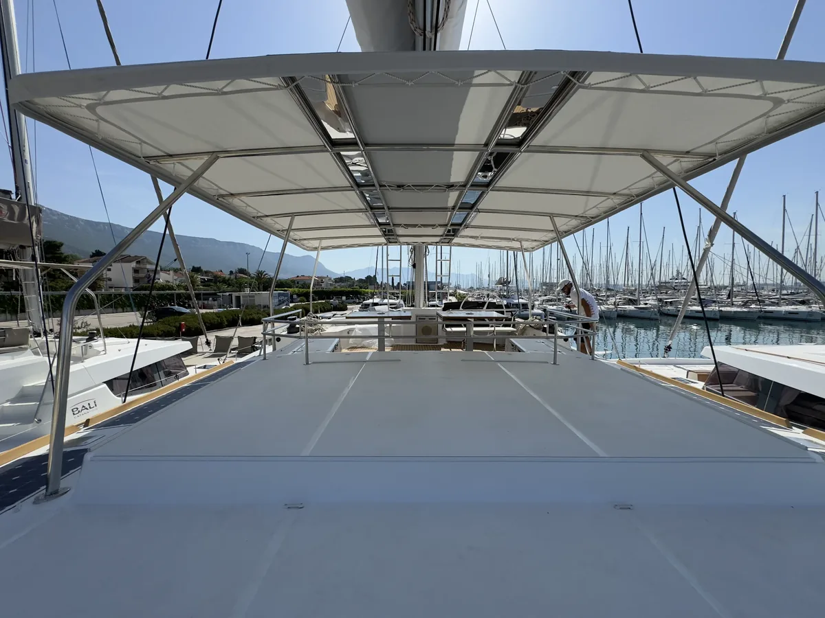 Bali 5.4 — bimini #1