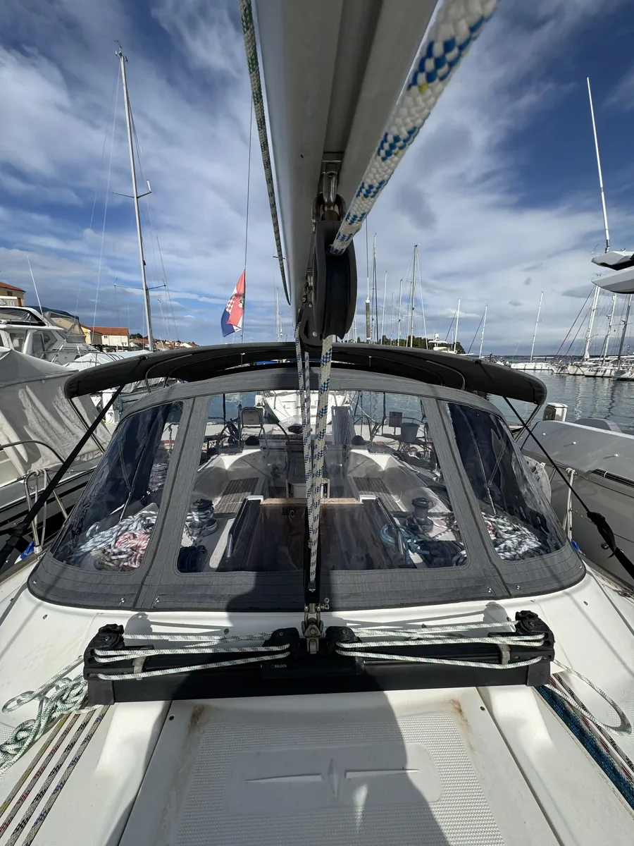 Bavaria 46 — Sprayhood #14