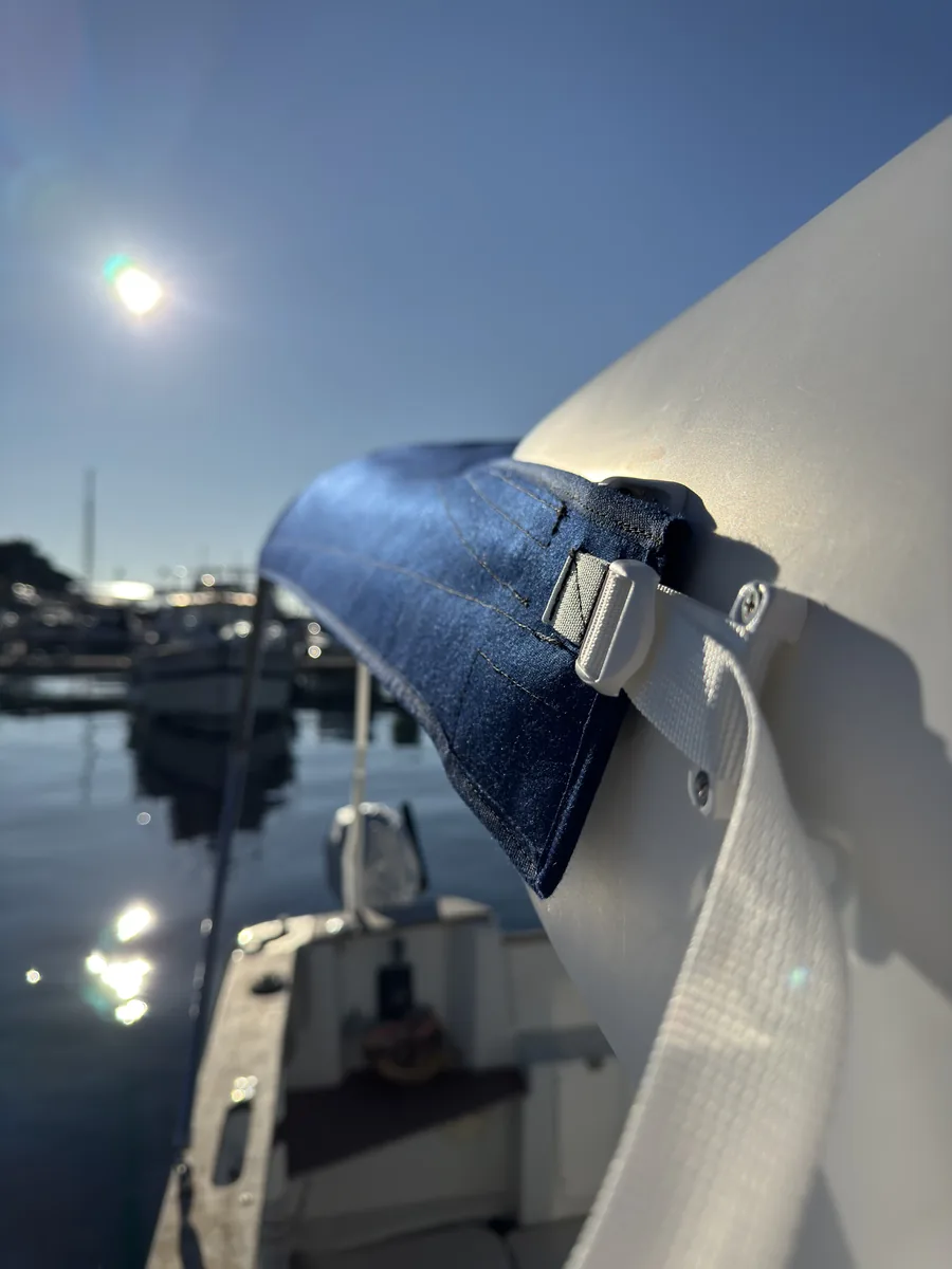 Beneteau Antares 710 — Bimini #14
