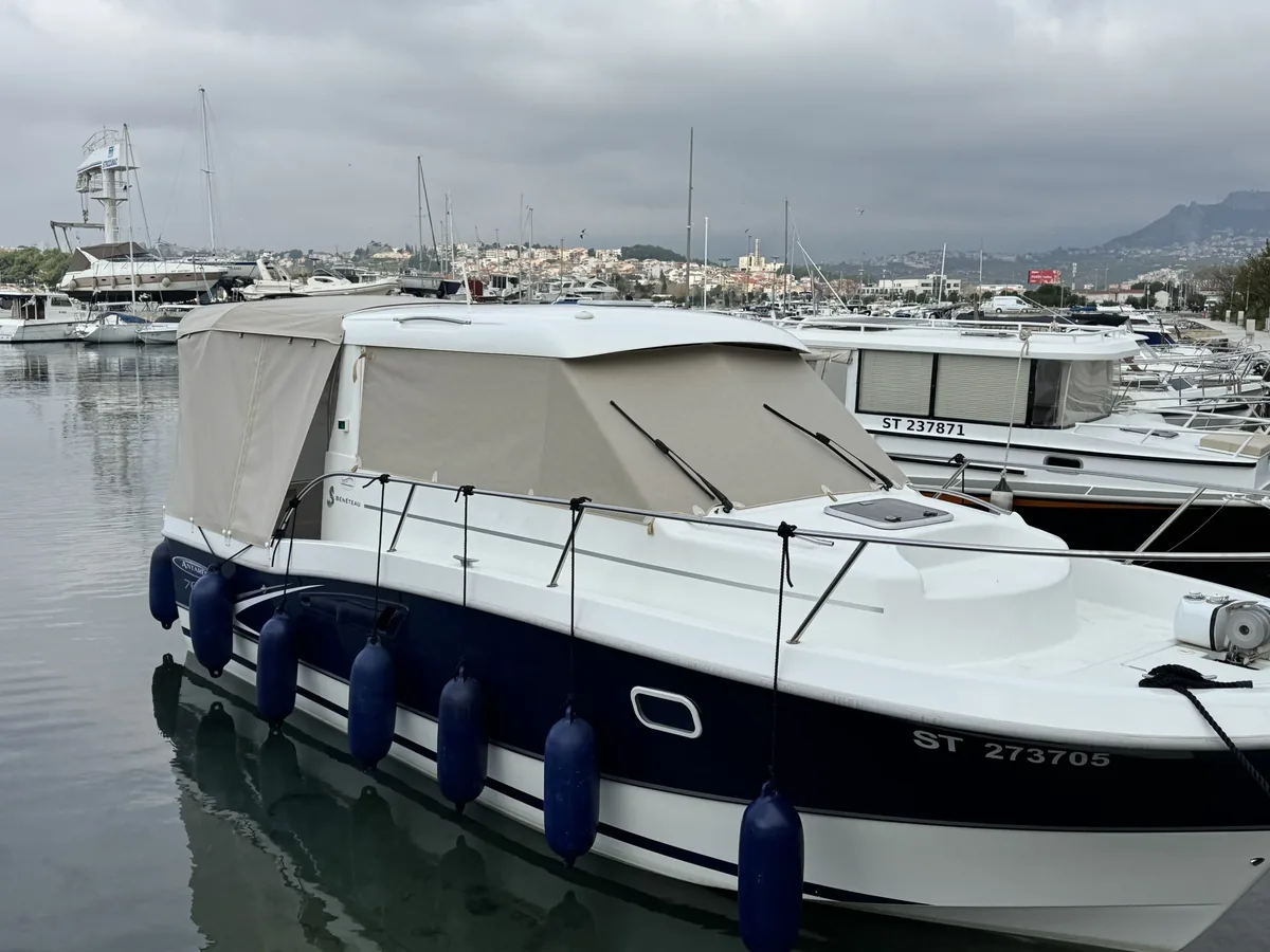 Beneteau Antares 760 — Sjenila #12