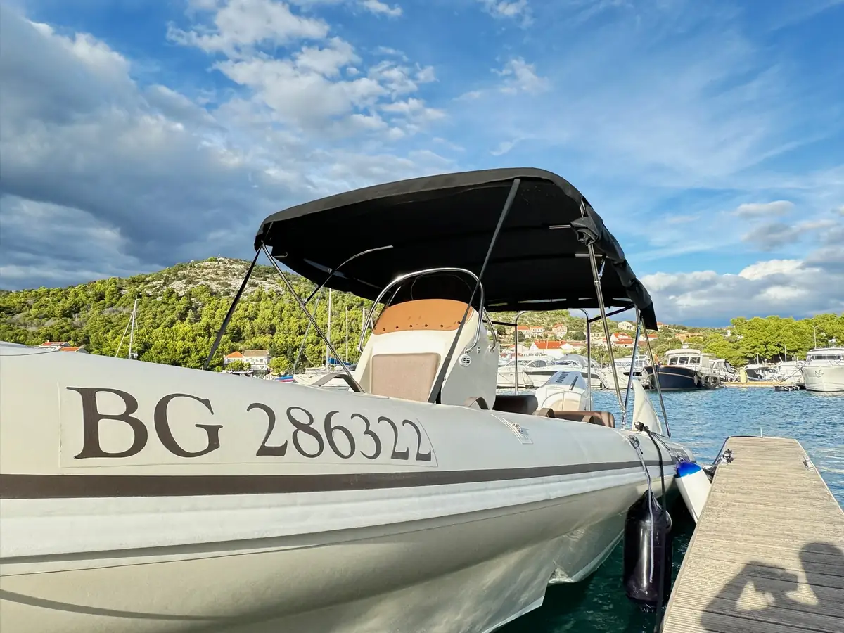 Bura 8.0 Step — bimini #4