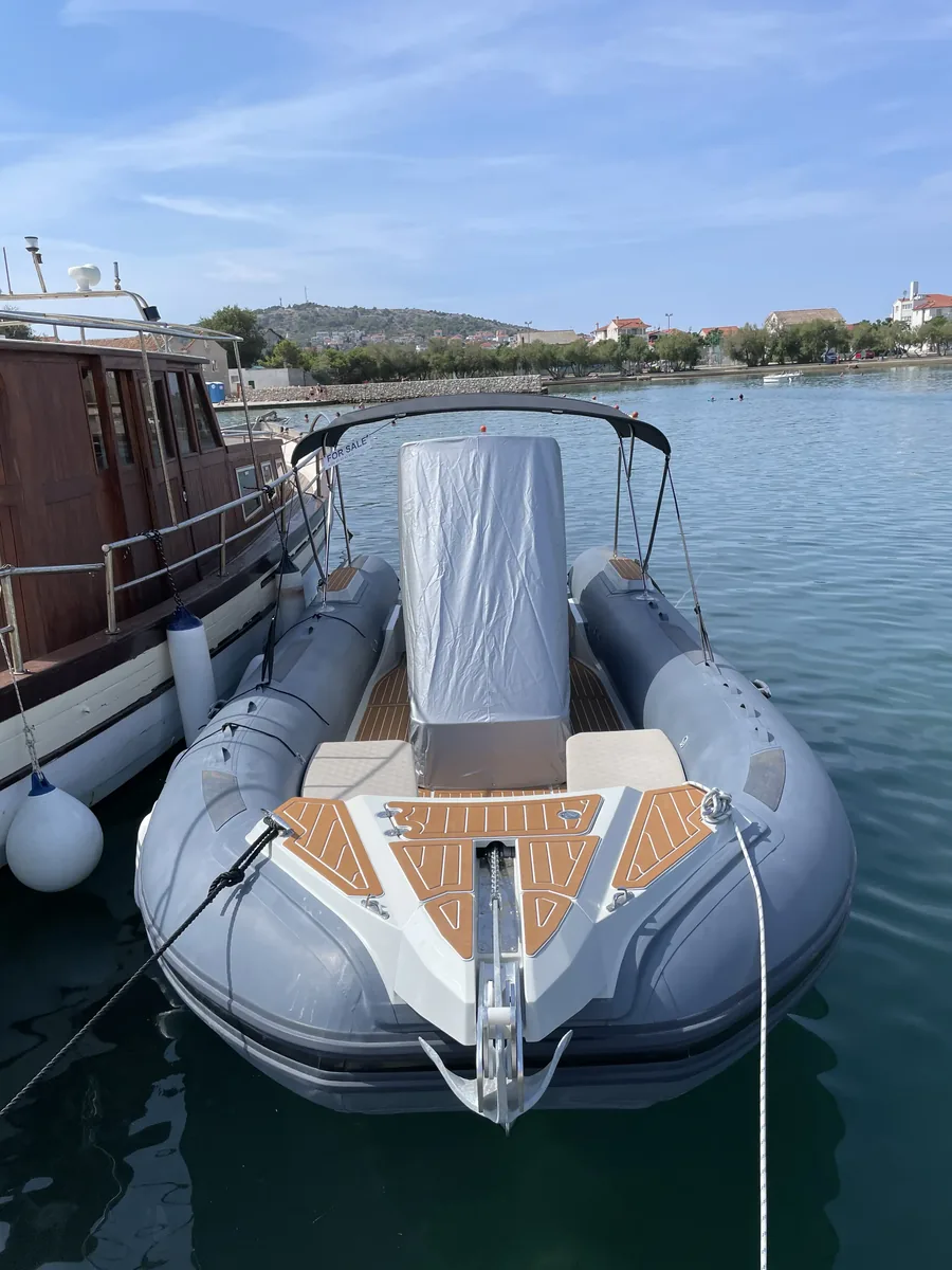 Capelli Tempest 750 — Bimini #5