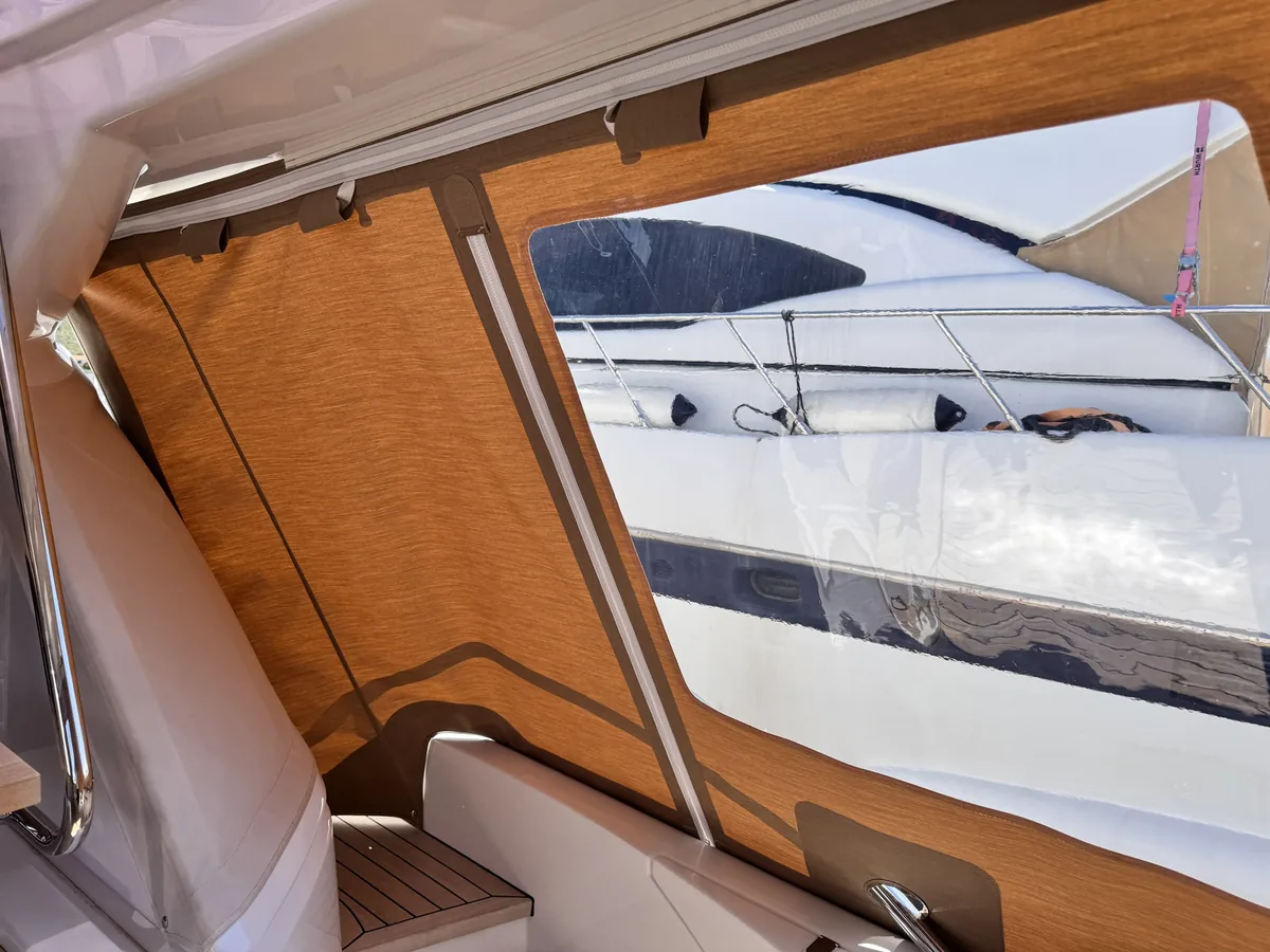 Ferretti 550 — Krmeno zatvaranje #5