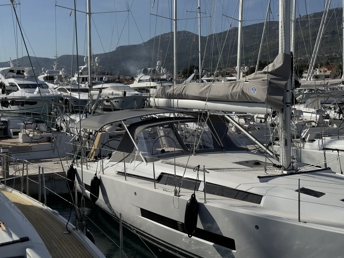 Hanse 410 — Sprayhood #11