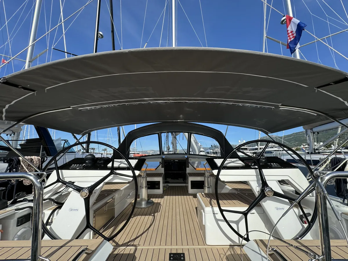 Hanse 460 — Sprayhood #19
