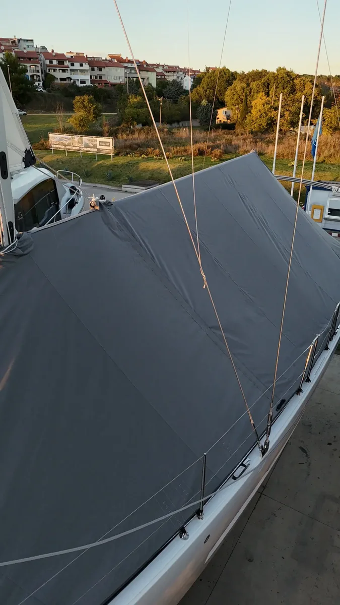 Hanse 460 — Zimska cerada #12