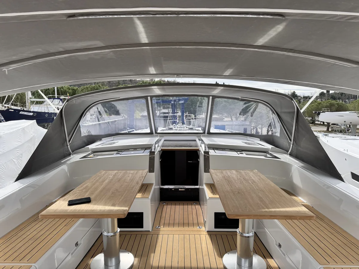 Hanse 510 — sprayhood #4