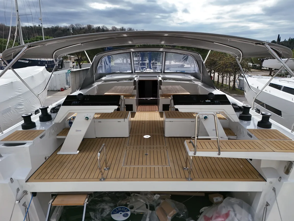 Hanse 510 — Sprayhood #8