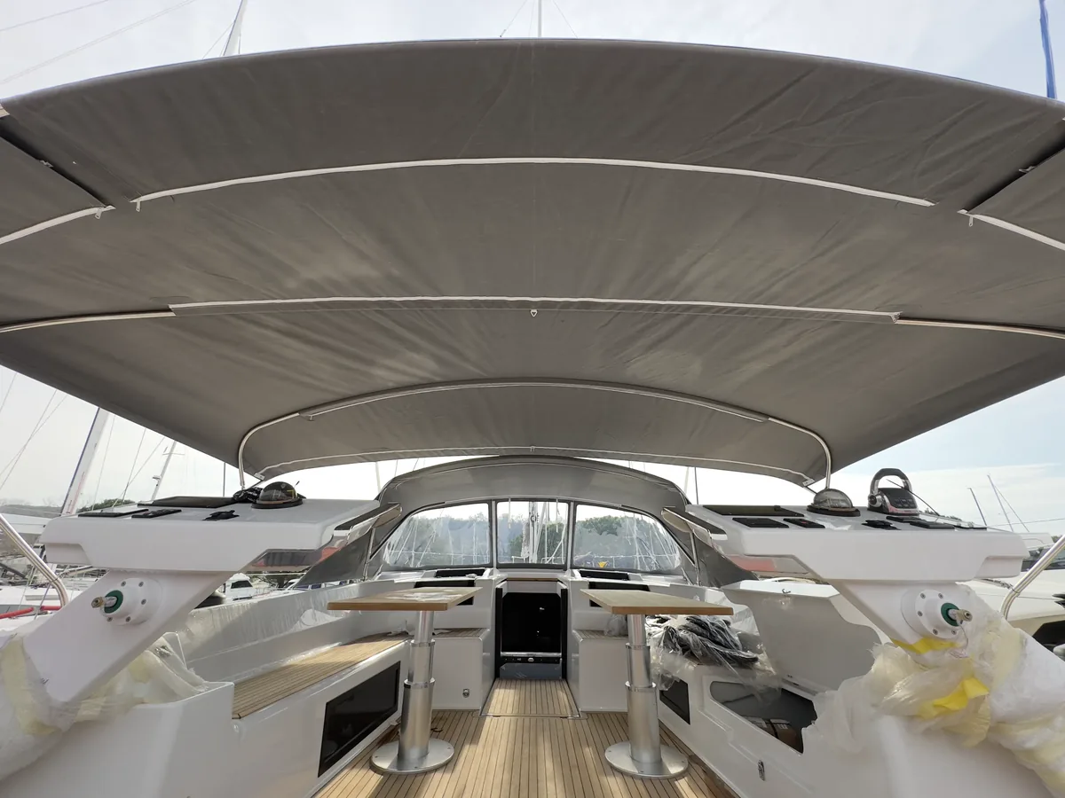 Hanse 588 — Bimini #6