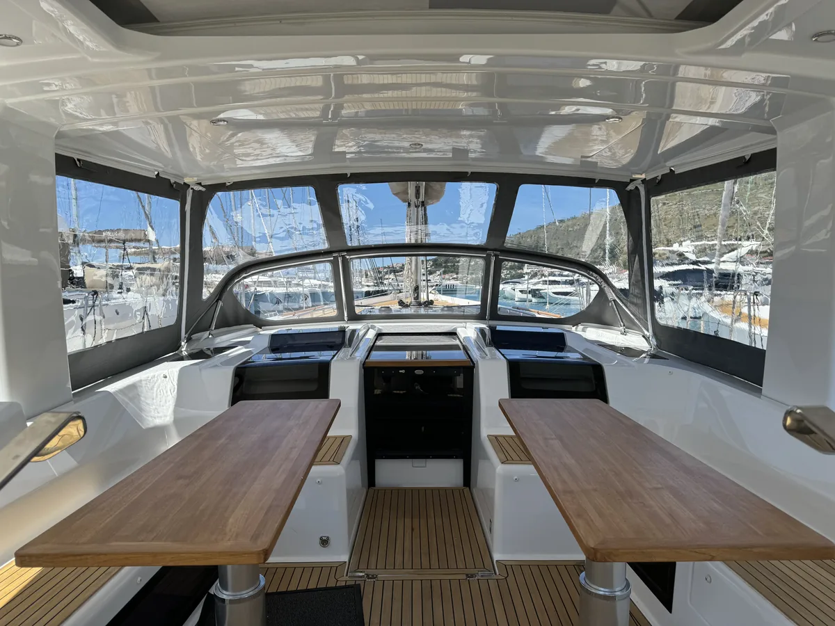 Hanse 588 — Sprayhood #7