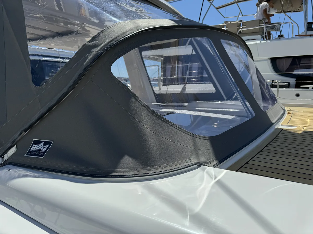 Hanse 588 — Sprayhood #8
