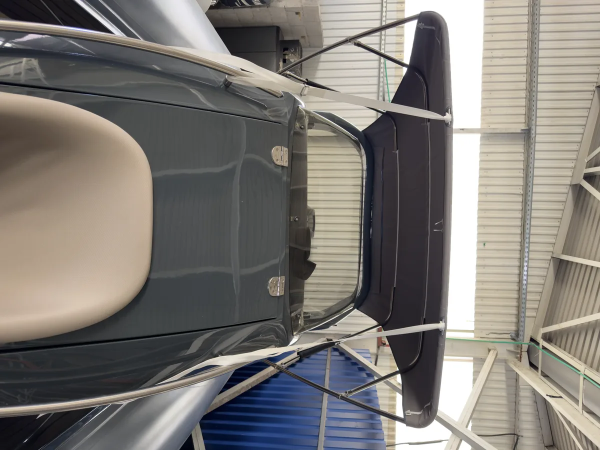 Italboats Stingher 30 GT — bimini #1