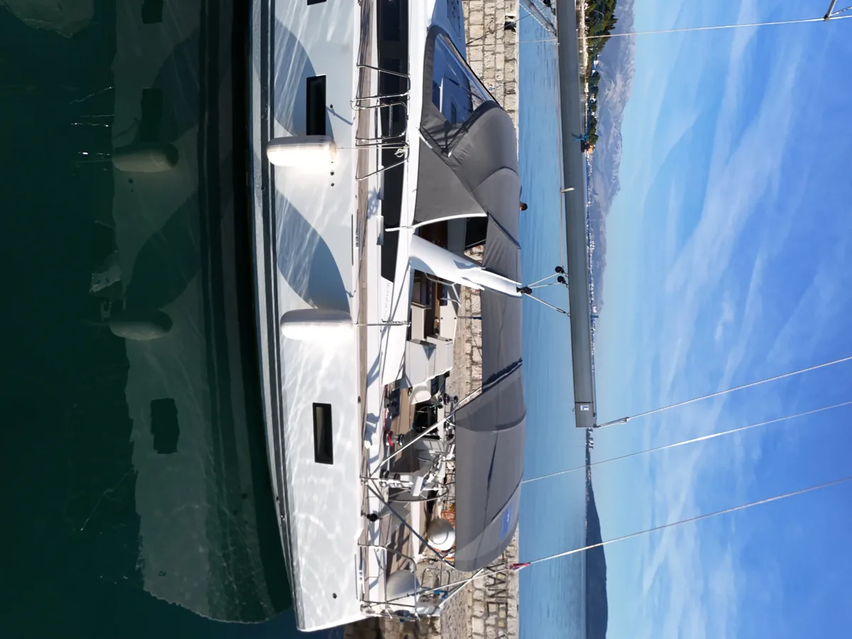 Jeanneau 64 — Bimini #7