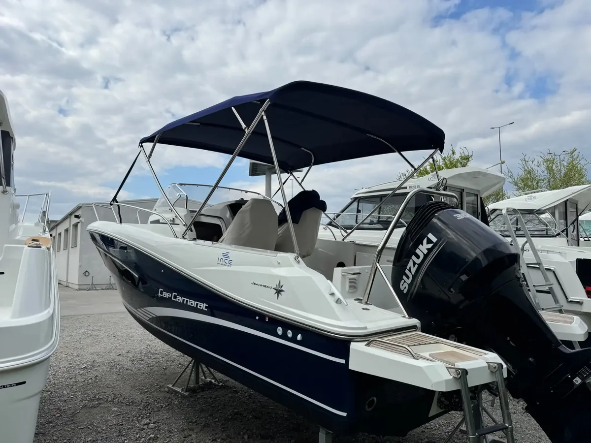 Jeanneau Cap Camarat 7.5 Wa — Bimini #7