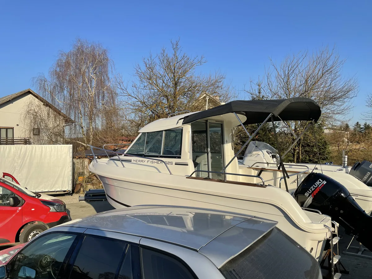 Jeanneau Merry Fisher 625 — Bimini #5