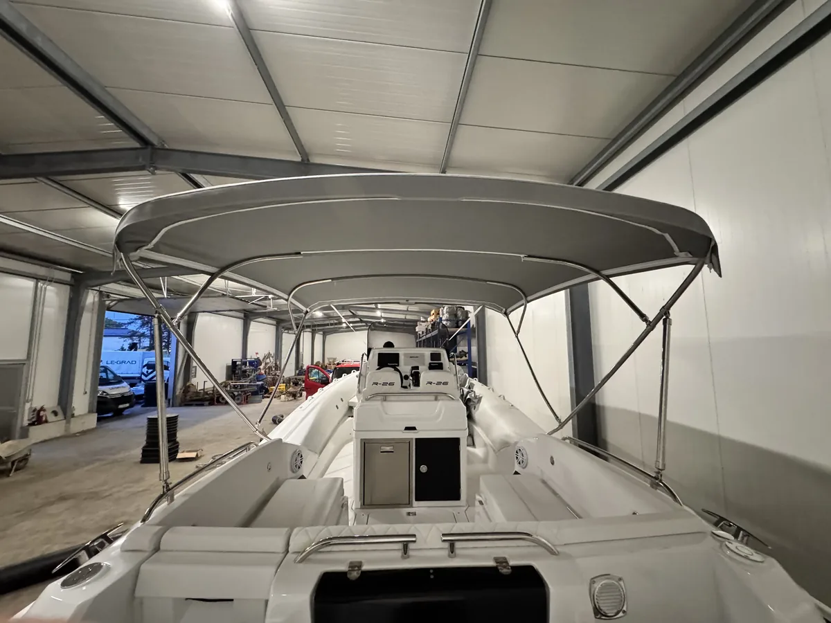 MAR•CO R-Evolution 26 — Bimini #9
