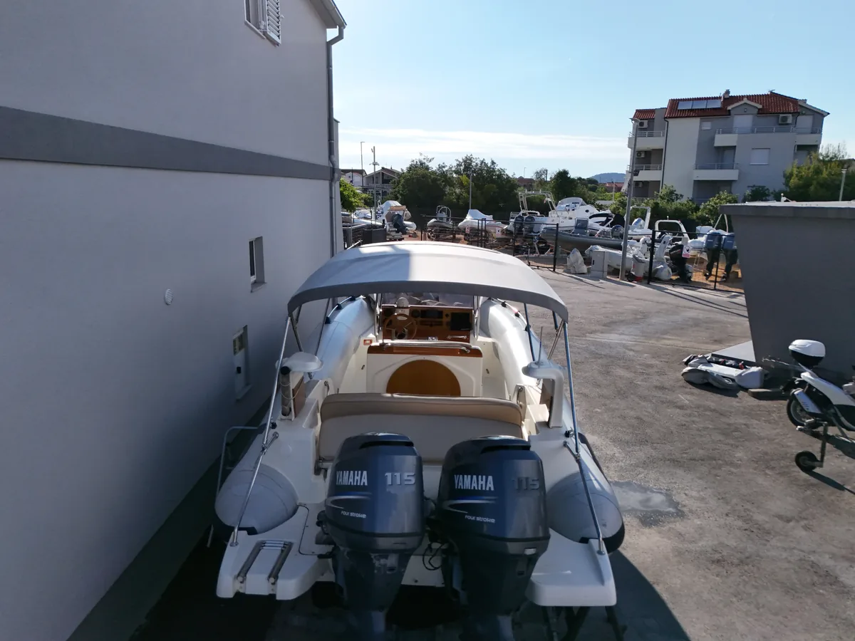 Marlin Boat 23 — Bimini #5