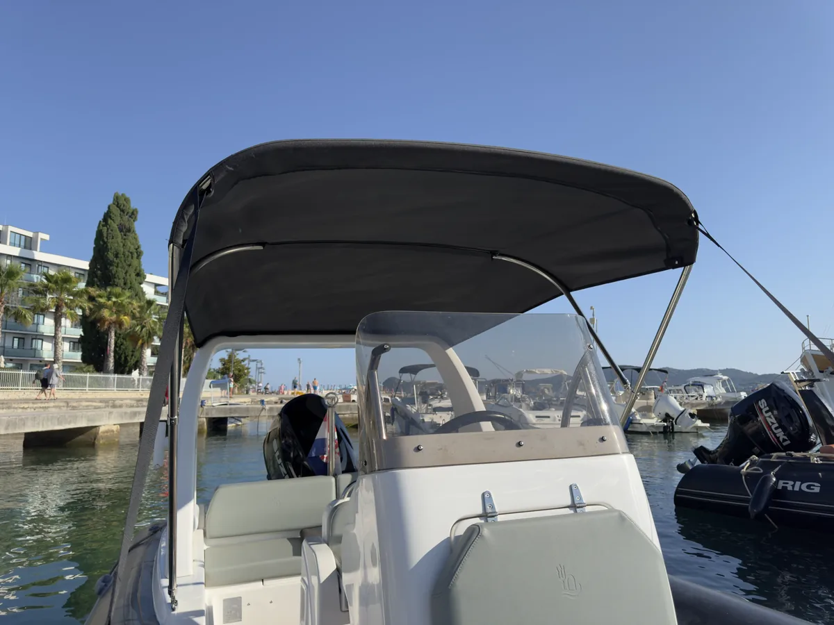 Neptune ribs 580 — Bimini #6