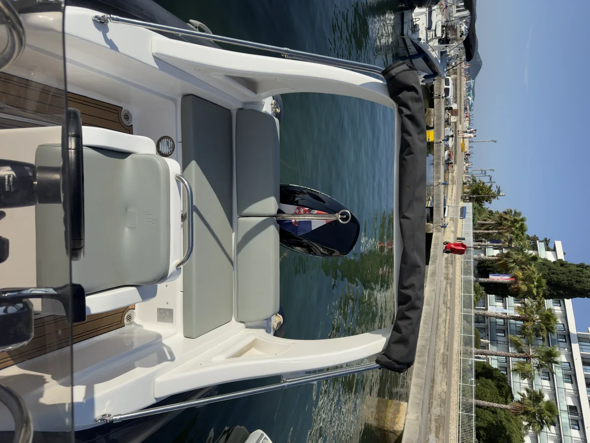 Neptune ribs 580 — Bimini #9