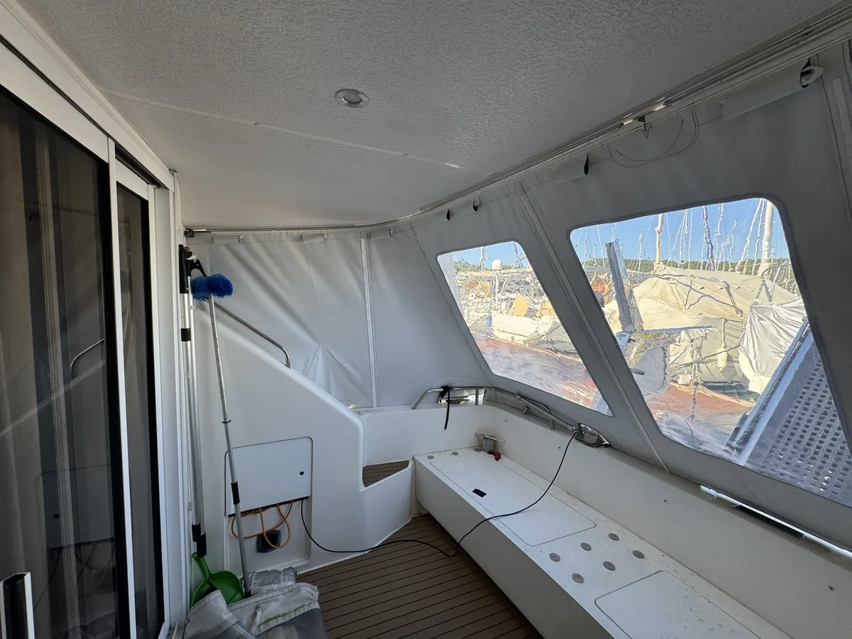 Princess 380 — krmeno-zatvaranje #2