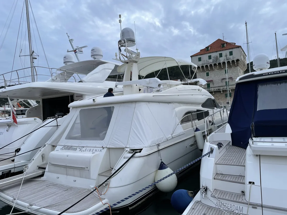 Princess 65 — Bimini #6