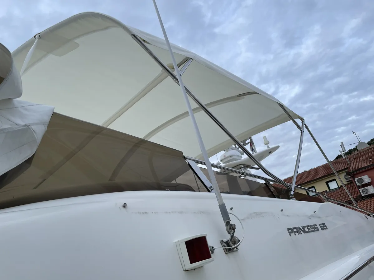 Princess 65 — Bimini #12