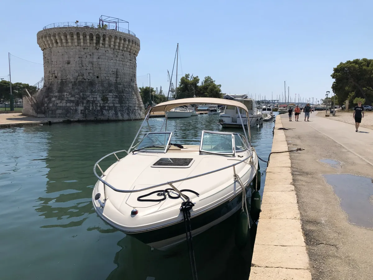 SeaRay 230 — Bimini #5