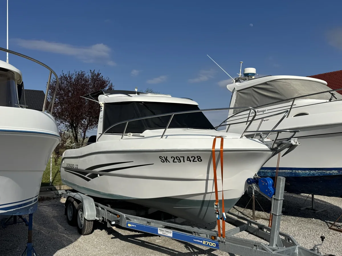 Sessa Marine Dorado 22 — Sjenila #5
