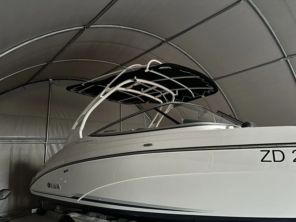 Yamaha 242 limited s — bimini #4