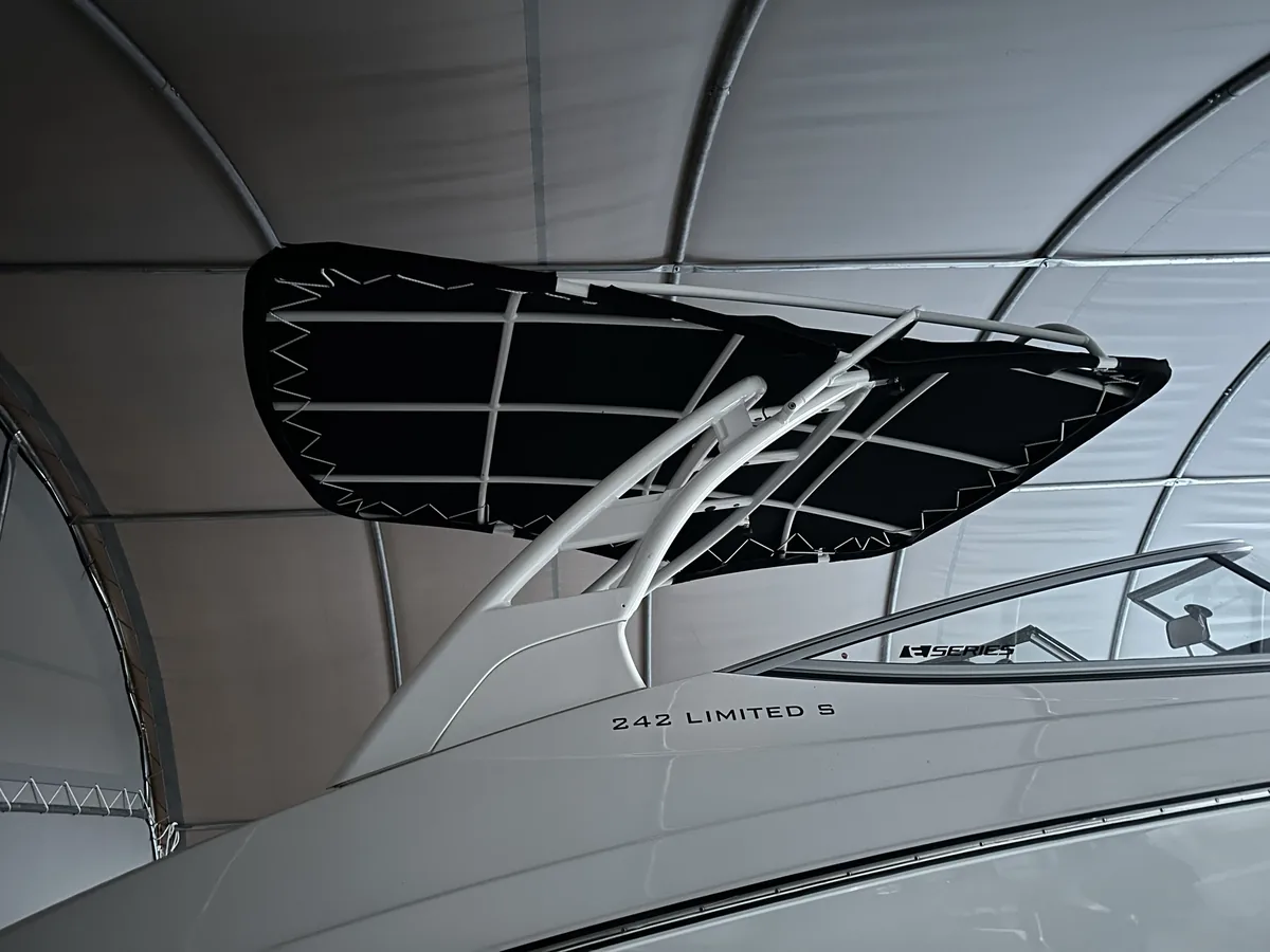 Yamaha 242 limited s — Bimini #5